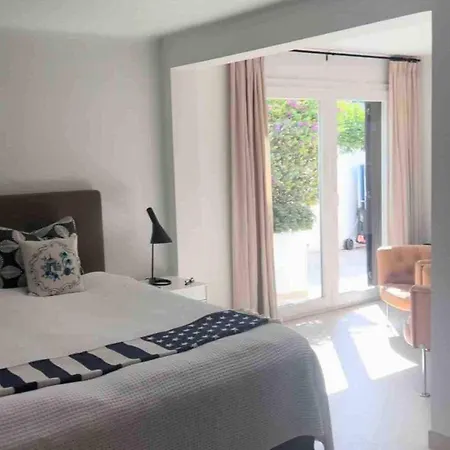 With Amazing Sea Views Villa *