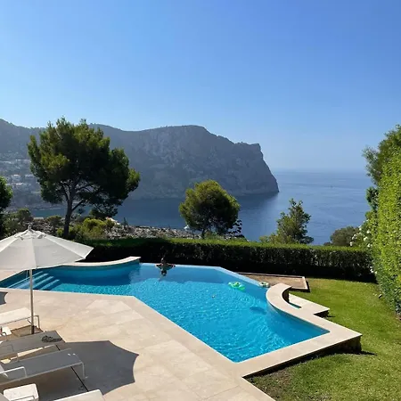 Villa With Amazing Sea Views