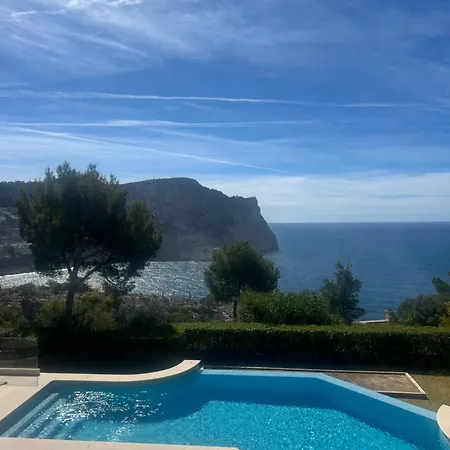 With Amazing Sea Views