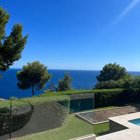 With Amazing Sea Views Villa *